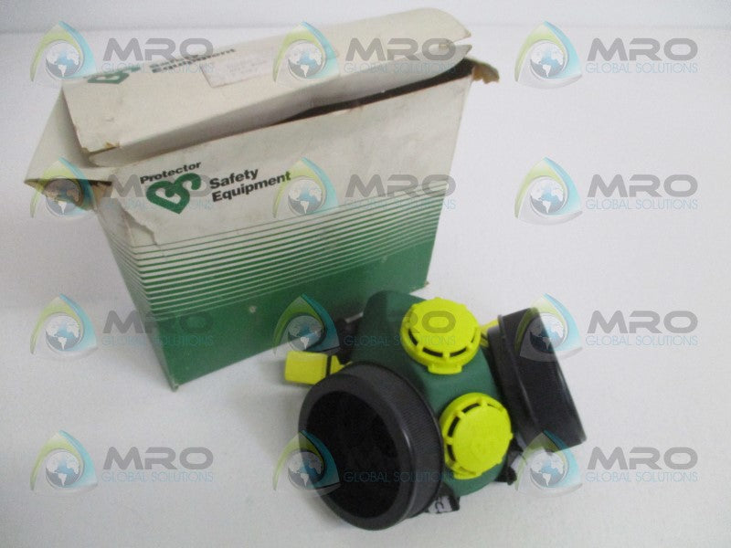 PROTECTOR RQ2000 HALF MASK TWIN RESPIRATOR SIZE: L *NEW IN BOX*