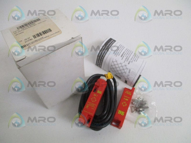 STI 44518-0040 MF-1PC3 SWITCH/ACTUATOR *  NEW IN BOX  *