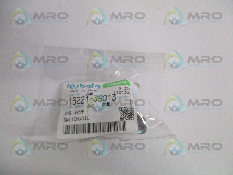 KUBOTA 15221-39013 OIL SWITCH * NEW IN FACTORY BAG *