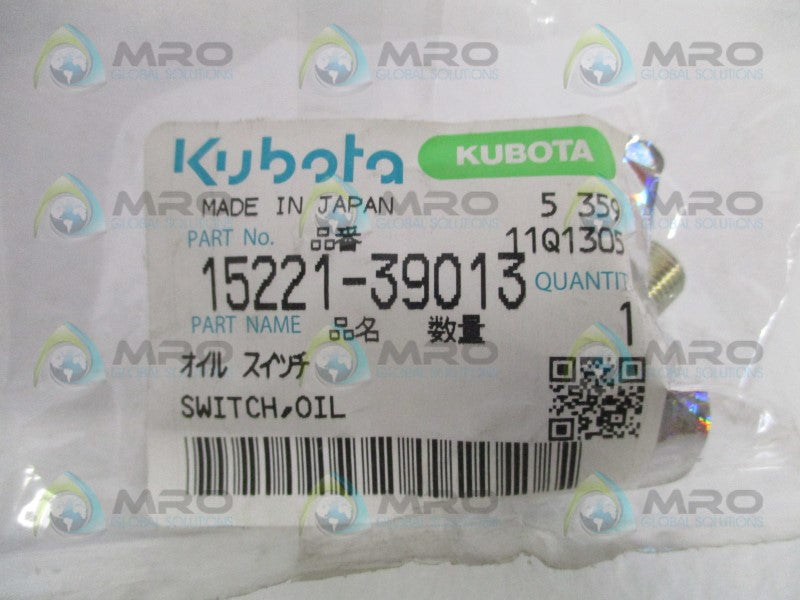 KUBOTA 15221-39013 OIL SWITCH * NEW IN FACTORY BAG *