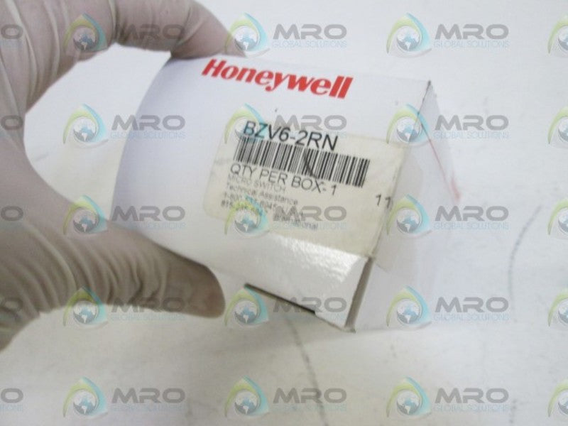 HONEYWELL LIMIT SWITCH BZV6-2RN *FACTORY SEALED*