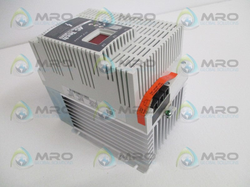 LENZE SF205Y AC SPEED DRIVE 5HP *NEW IN BOX*