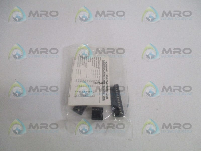 HONEYWELL 4074EPY BOILER CONTROLLER KIT  NSMP