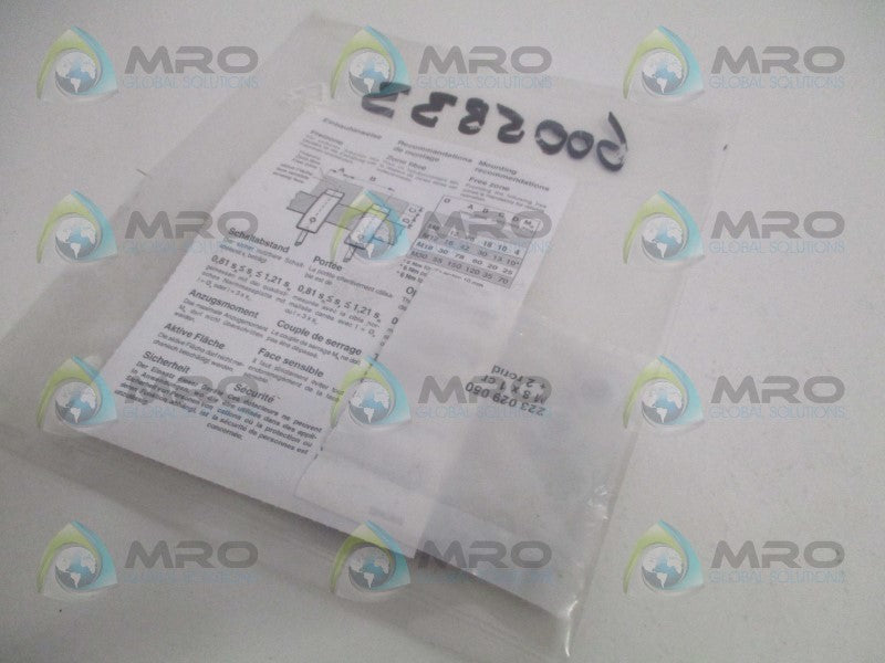 SICK IM08-06NPS-ZT1 PHOTOELECTRIC SENSOR * NEW IN FACTORY BAG *