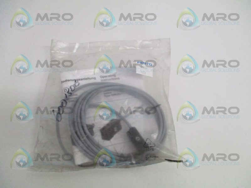 FESTO SMEO-1-LED-24-B 30459 PROXIMITY SENSOR * NEW IN FACTORY BAG *