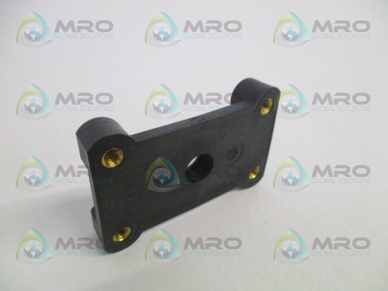 INGERSOLL RAND 93092 EXHAUST COVER *NEW IN FACTORY BAG*