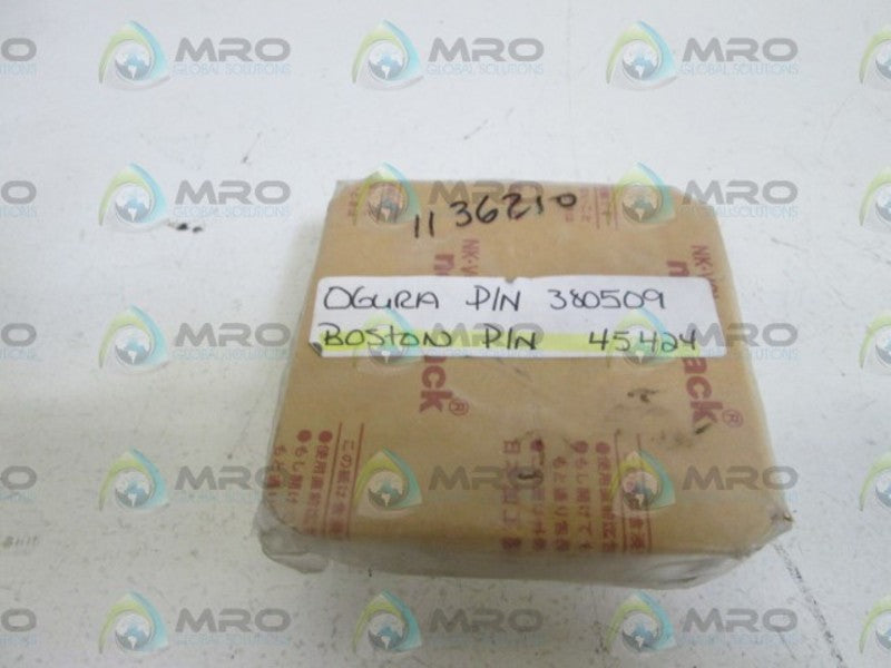 BOSTON CLUTCH 45424  NSNP