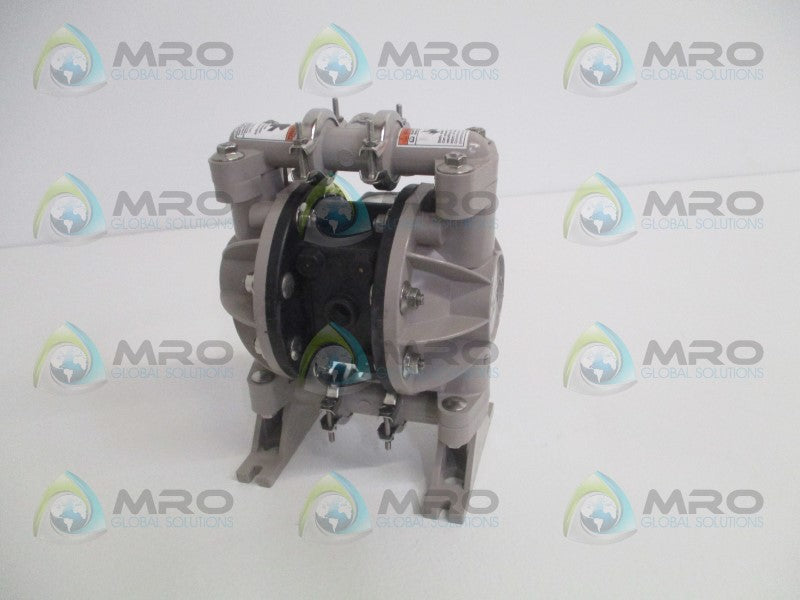 INGERSOLL RAND 666053-388 DIAPHRAGM PUMP *USED*