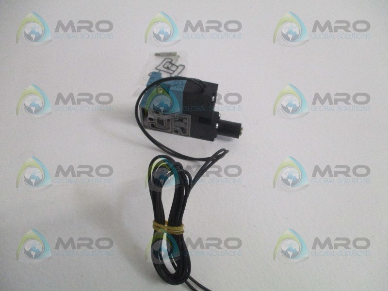 MAC 45A-LAF-DDAD-1BA SOLENOID VALVE *NEW IN BOX*