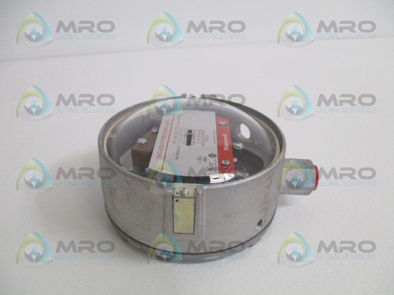 HONEYWELL C437D2003 GAS A/G/LP PRESSURE SWITCH *NEW NO BOX*