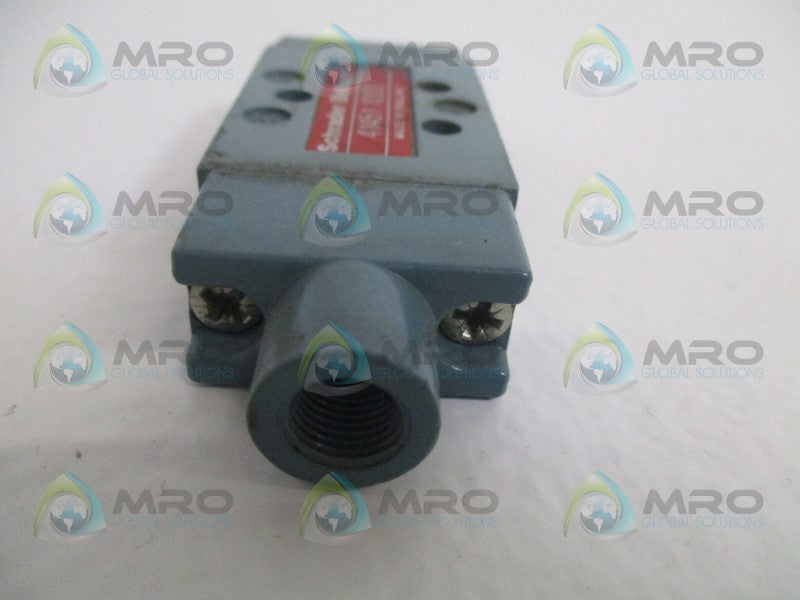 SCHRADER BELLOWS 414511000 3-WAY SPOOL VALVE *NEW NO BOX*