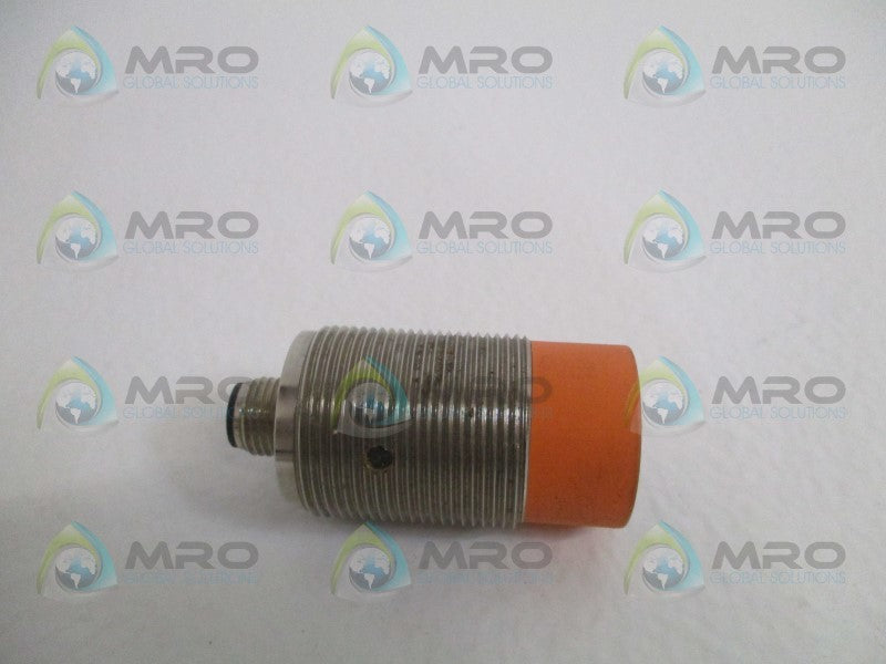 IFM EFECTOR II0239 INDUCTIVE SENSOR  NSNP