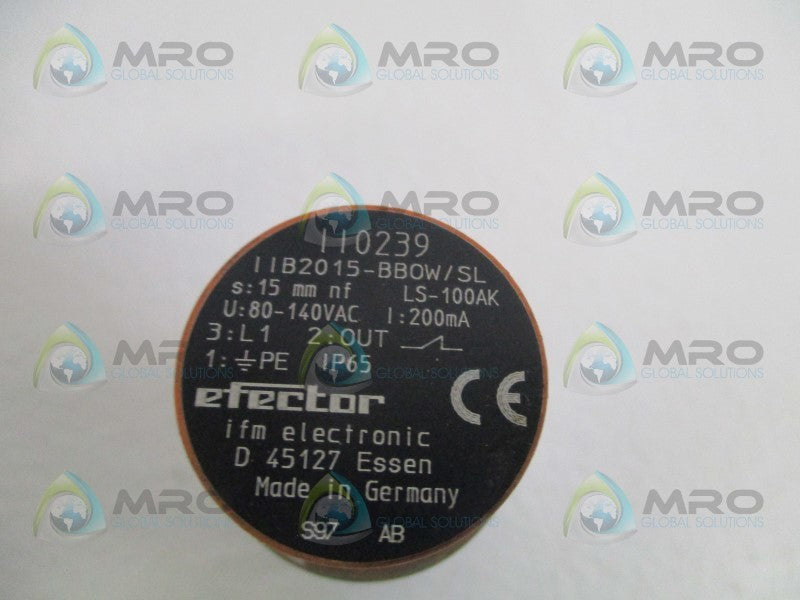 IFM EFECTOR II0239 INDUCTIVE SENSOR  NSNP