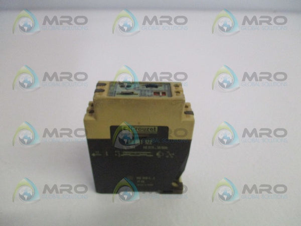 CROUZET 88861122 VDE0110 TIME DELAY RELAY  UNMP