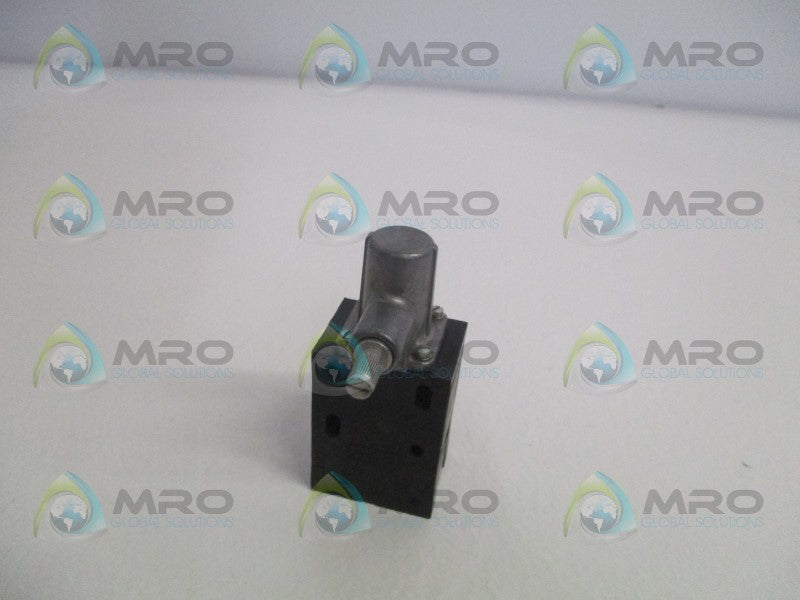 ARO 402 PNEUMATIC LIMIT VALVE * NEW NO BOX *