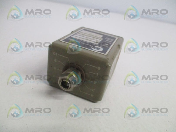 SYRACUSE ELECTRONICS TNR00303 TIME DELAY RELAY 5 SEC.  UNMP