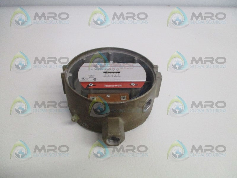 HONEYWELL 0-120 mm OF WATER 1-5" H2O  GAS A/G/LP SWITCH (AS PICTURED)  UNMP