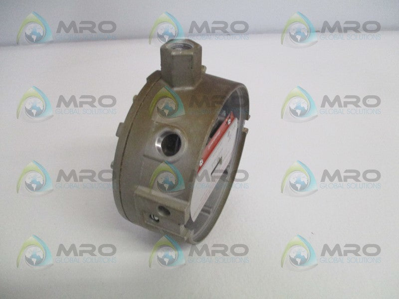 HONEYWELL 0-120 mm OF WATER 1-5" H2O  GAS A/G/LP SWITCH (AS PICTURED)  UNMP