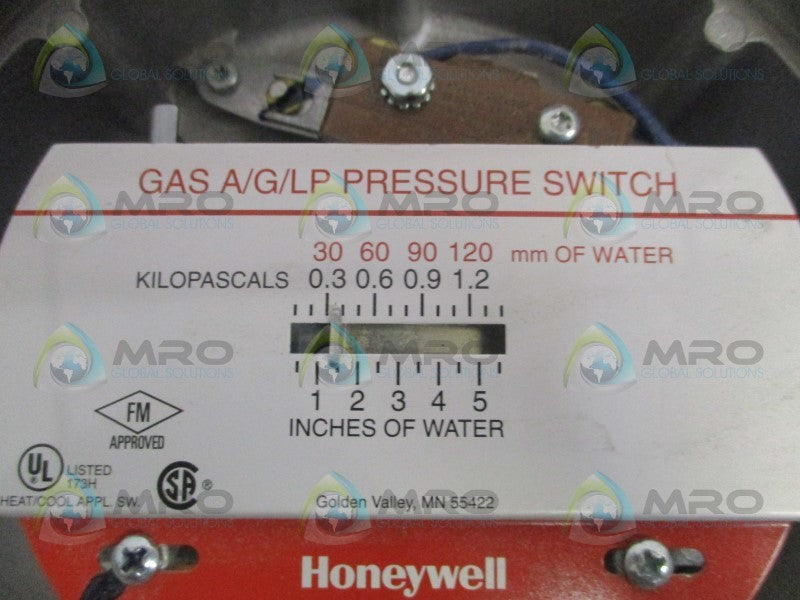 HONEYWELL 0-120 mm OF WATER 1-5" H2O  GAS A/G/LP SWITCH (AS PICTURED)  UNMP
