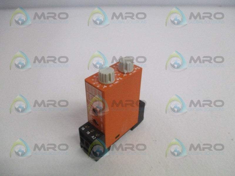 SYRELEC BDRHH110A ON/OFF RELAY 110VAC  NSMP