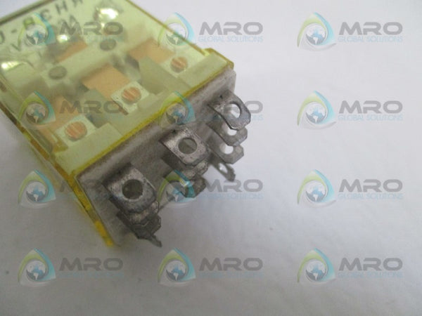 IDEC RH3B-U RELAY 240VAC  UNMP