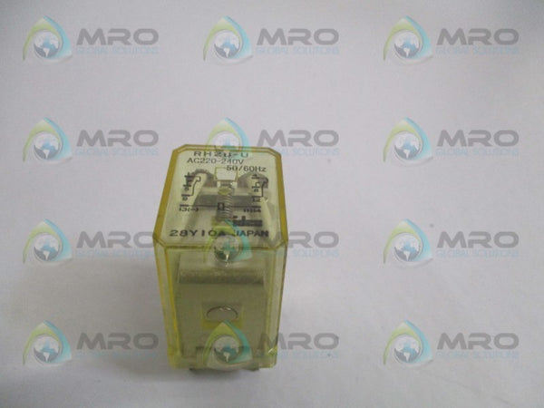 IDEC RH2B-U RELAY 220-240VAC  UNMP
