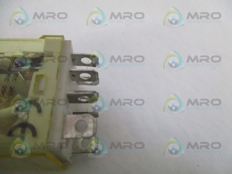 IDEC RH2B-U RELAY 220-240VAC  UNMP