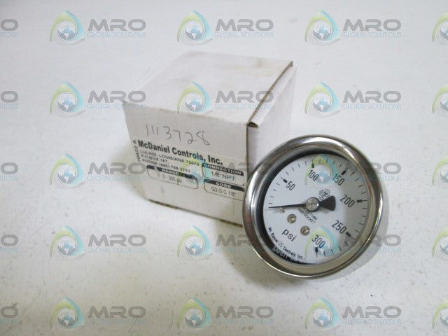 MC DANIEL CONTROLS, INC. GAUGE 1/8" NPT 0-300PSI Q3GC 1/8" *NEW IN BOX*