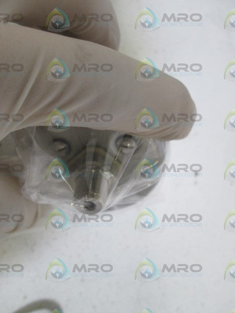 MC DANIEL CONTROLS, INC. GAUGE 1/8" NPT 0-30PSI Q3BC 1/8" *NEW IN BOX*