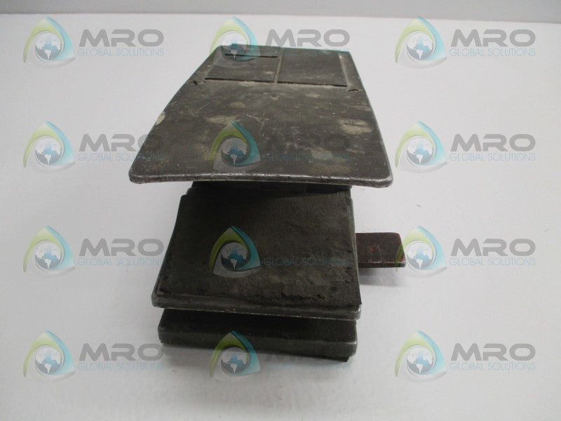 CUTLER HAMMER 10251H43B FOOT SWITCH  UNMP