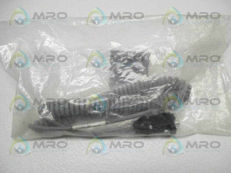 FOXBORO P0800MY KEYBOARD CABLE  NSMP