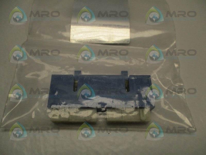 FOXBORO P0400CV 2-SLOT MODULE FT CONNECTOR  NSMP