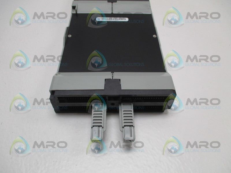 FOXBORO CM900HU-0B INPUT/OUTPUT MODULE  UNMP