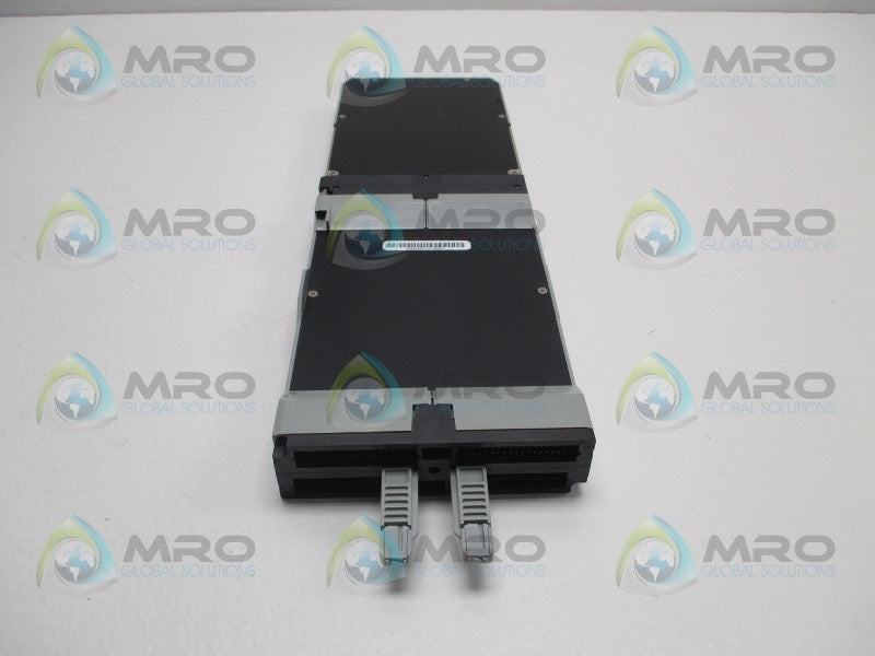 FOXBORO DM900NY-0A OUTPUT EXPANSION MODULE  UNMP