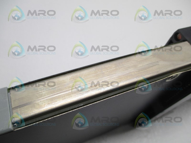 FOXBORO DM900NY-0A OUTPUT EXPANSION MODULE  UNMP