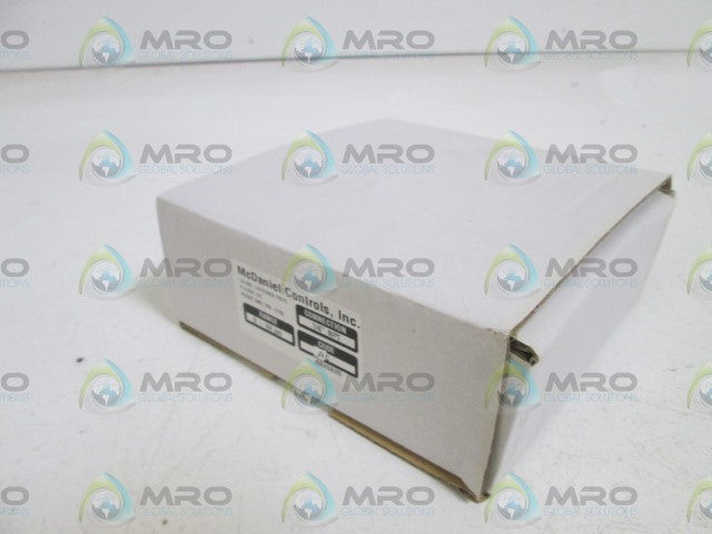 LOT OF 2 MC DANIEL CONTROLS, INC.  GAUGE 1/4" NPT 0-60PSI AC *NEW IN BOX*