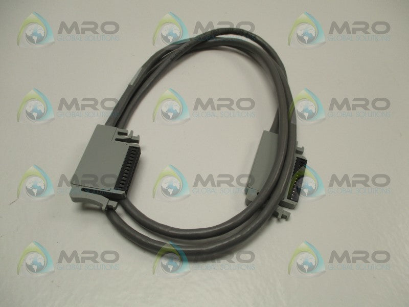 FOXBORO P0500VX PERIPHERAL CABLE 4'  NSNP