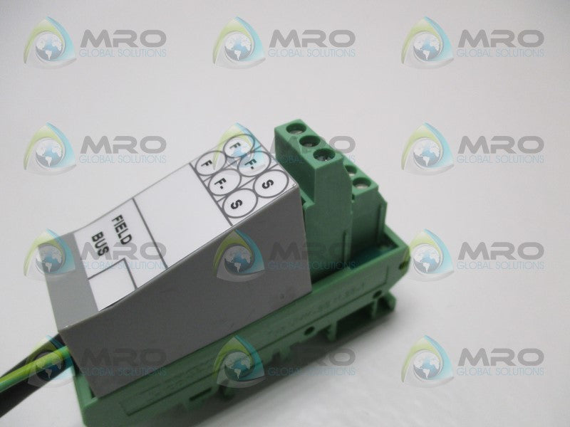 FOXBORO P0800DC PIO ISOLATOR CABLE (AS PICTURED)  NSNP