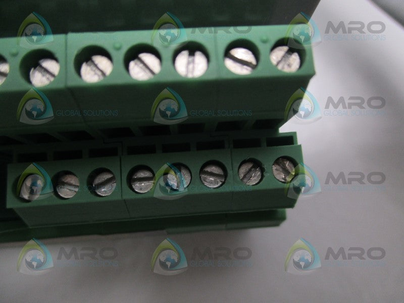 FOXBORO P0500RQ TERMINAL ASSEMBLY  UNMP