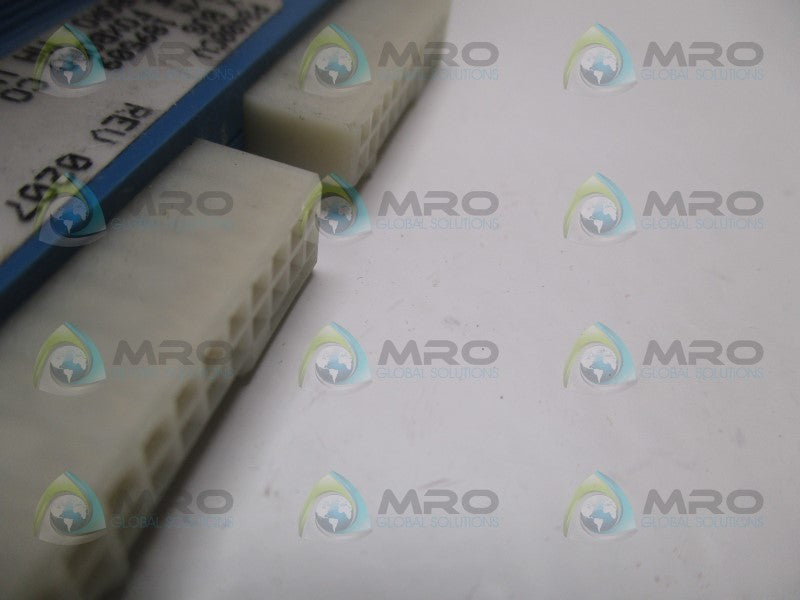FOXBORO P0400CV CONNECTOR MODULE (AS PICTURED)  UNMP