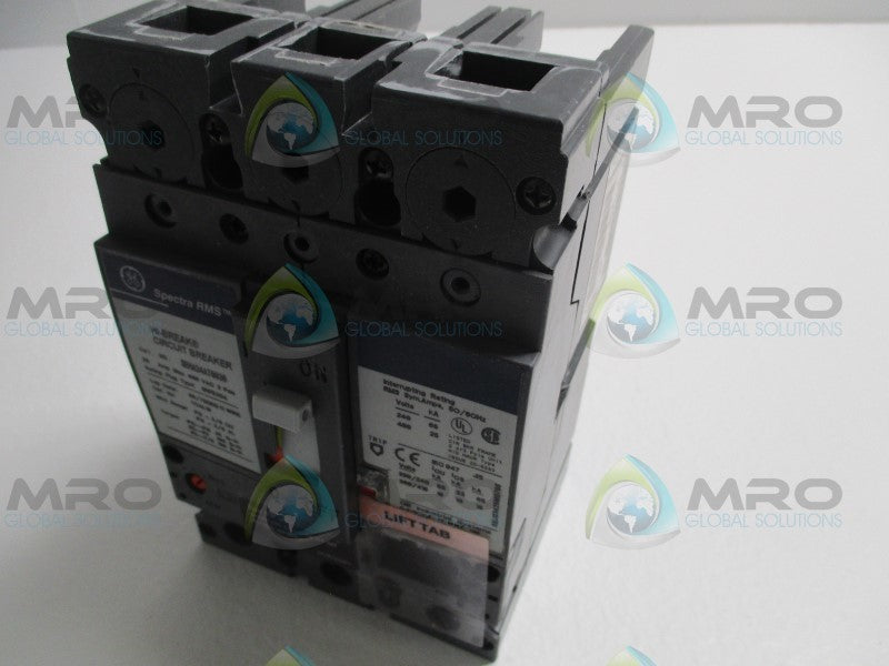 GENERAL ELECTRIC SPECTRA RMS SEHA24AT0030 CIRCUIT BREAKER 30A  NSMP