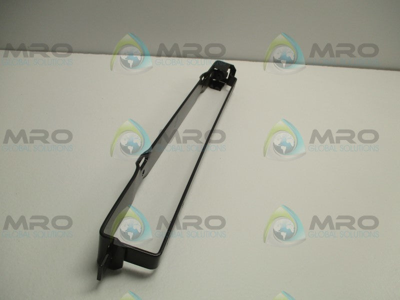 RUBBERMAID FGHBRKTK MOUNTING BRACKET  NSMP
