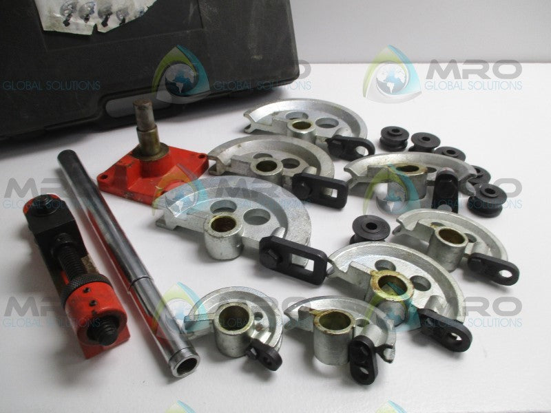 INDUSTRIAL MRO #PART HAND PIPER BENDER * NEW IN ORIGINAL PACKAGE *