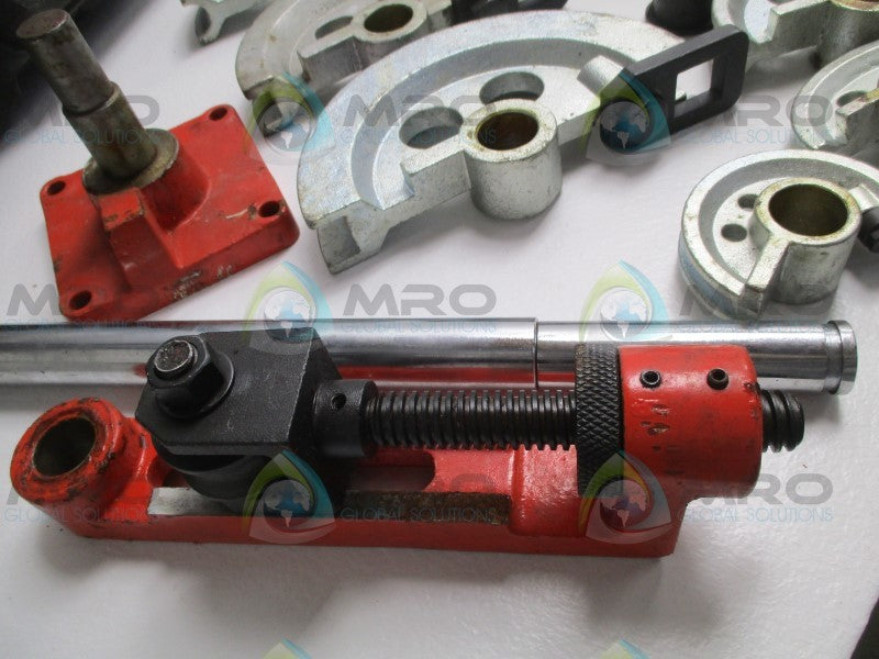 INDUSTRIAL MRO #PART HAND PIPER BENDER * NEW IN ORIGINAL PACKAGE *