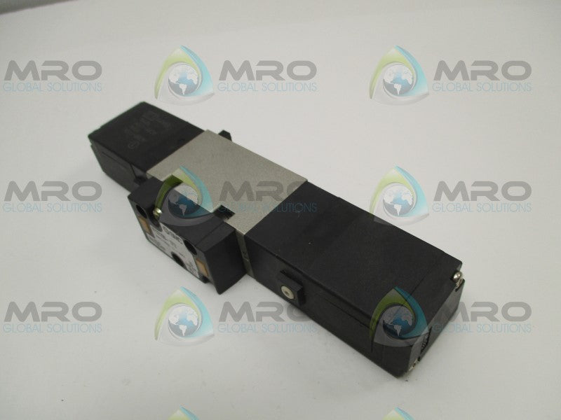 SMC VFS2200-1FZ SOLENOID VALVE * NEW NO BOX *