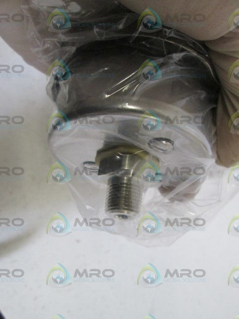 MC DANIEL CONTROLS, INC. GAUGE 1/8" NPT 0-160PSI Q3EC 1/8" *NEW IN BOX*