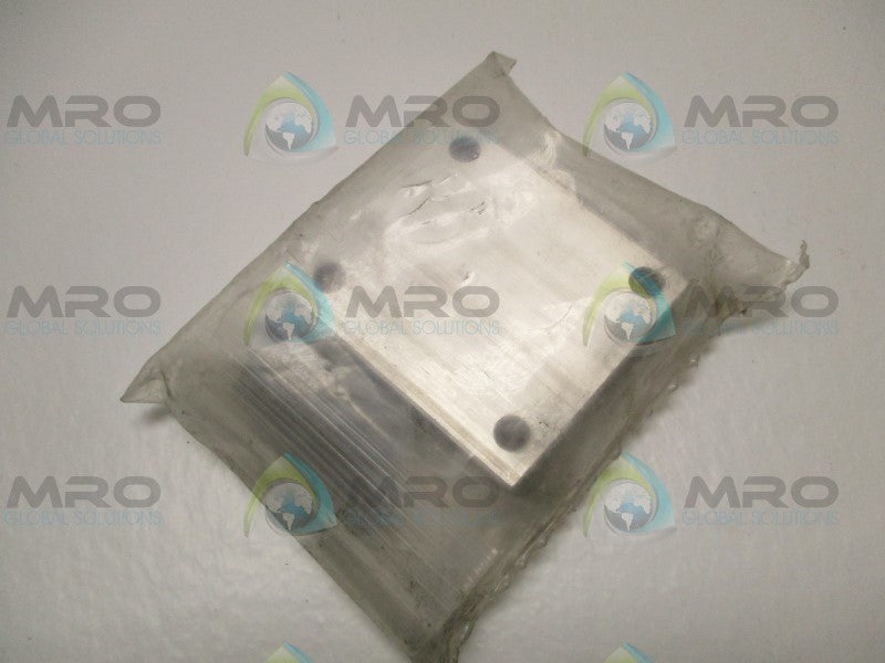 DAMAN AD05CPP HYDRUALIC MANIFOLD BASE * NEW IN FACTORY BAG *