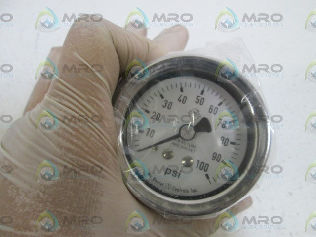 MC DANIEL CONTROLS, INC. GAUGE 1/4" NPT 0-100PSI Q3DC *NEW IN BOX*