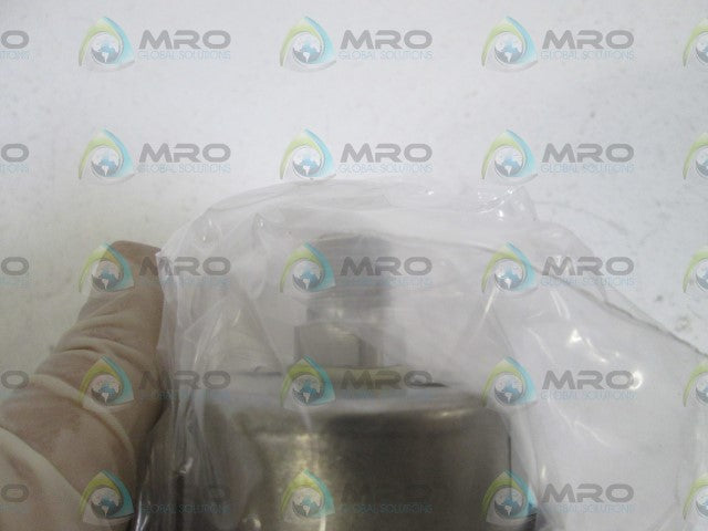 MC DANIEL CONTROLS, INC. GAUGE 1/4" NPT 0-100PSI Q3DC *NEW IN BOX*