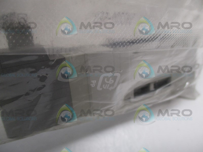 SMC SV2200-5FU SOLENOID VALVE * NEW IN FACTORY BAG *